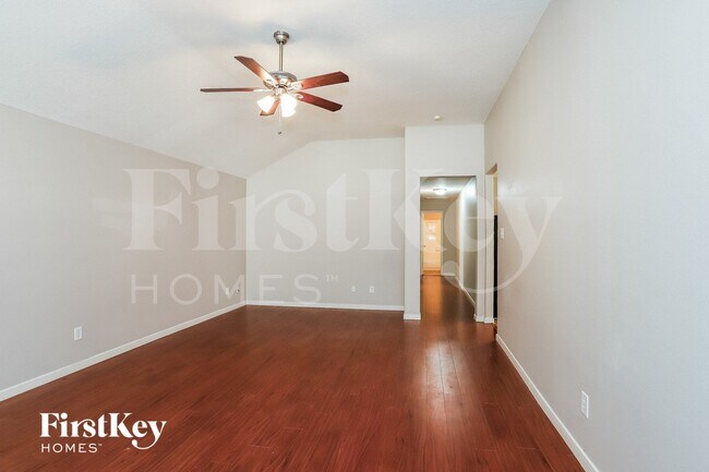 Foto del edificio - 19407 Dawn Canyon Rd