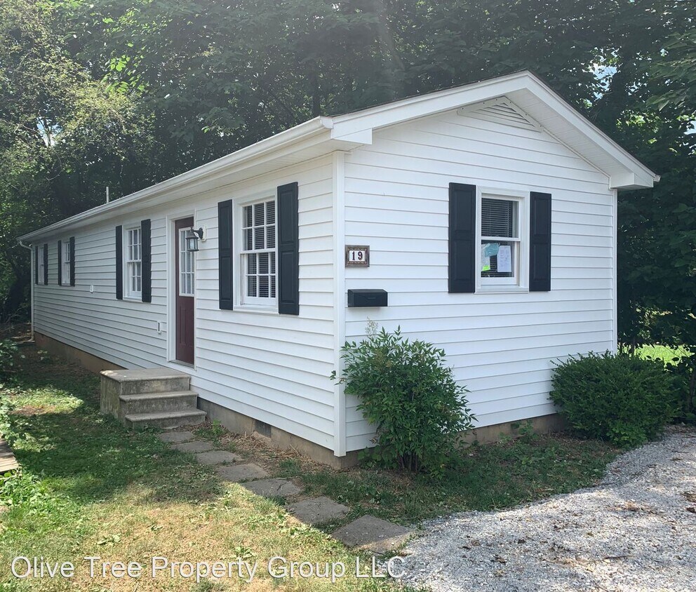 19 W Hart St, Winchester, VA 22601 House Rental in Winchester, VA