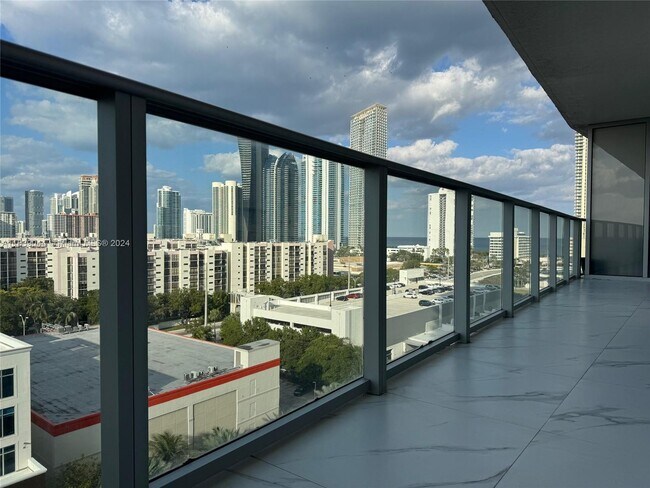 Building Photo - 330 Sunny Isles Blvd
