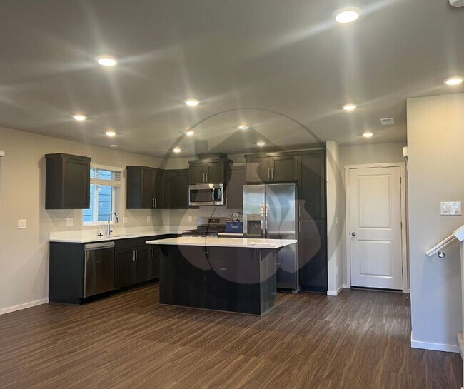 Foto del edificio - *December Special $99 Move in Once Approved & Paid Sec Dep*