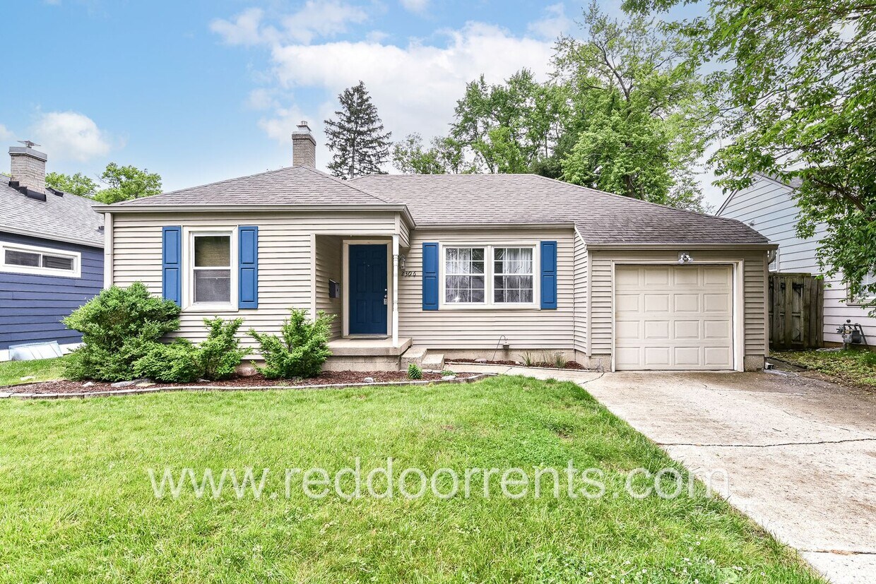 Primary Photo - Spacious Family Haven: 4-Bedroom Gem on Ea...