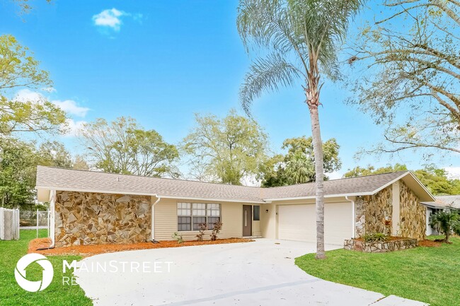 Building Photo - 17604 Meadowbridge Dr