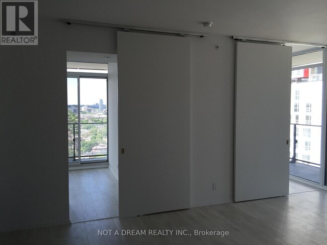 Photo du bâtiment - 125 Peter St