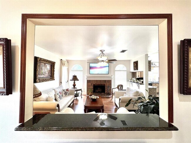 Foto del edificio - 1722 Antler Crossing Dr