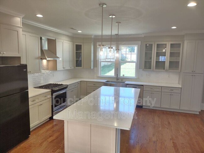 Foto del edificio - 1716 Berryhill Rd