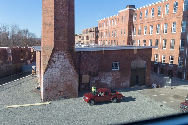 Foto del edificio - 334 Knight St