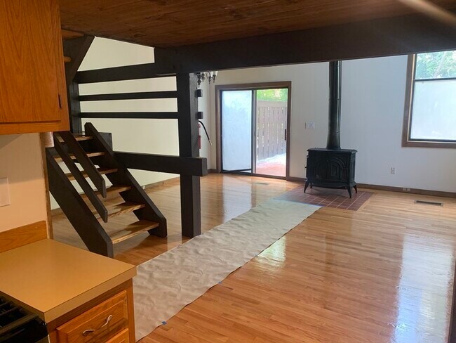 Foto del edificio - 8 Lilac Ct