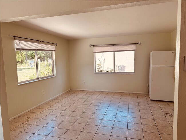 Foto del edificio - 2445 6th Rd SW