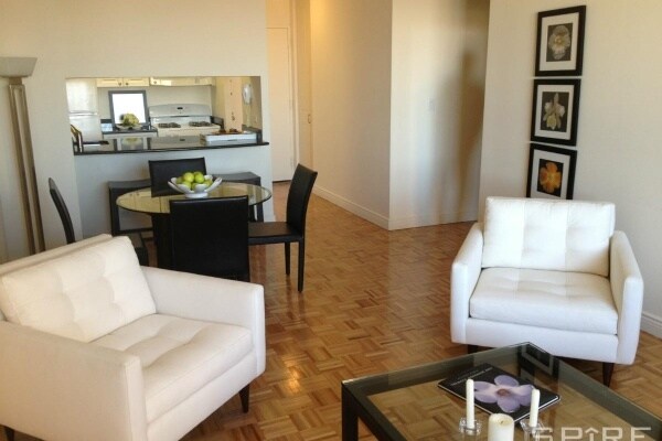 Foto del edificio - 205 E 95th St