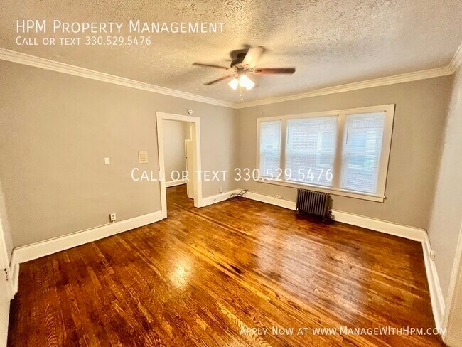Foto del edificio - 1380 W 112th St