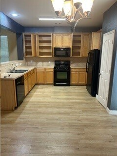 Foto del edificio - 8127 Montague Manor Ln