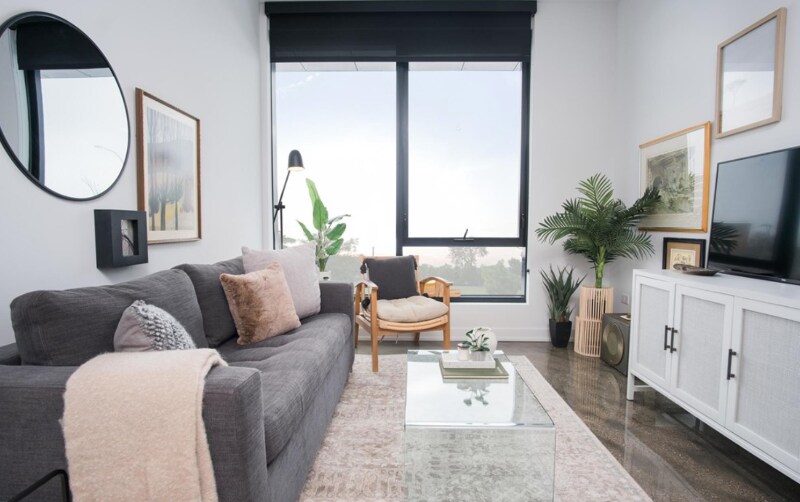 Foto principal - 1505 S Racine Ave