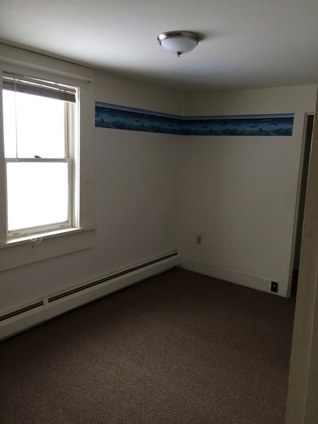 Building Photo - 938 VT-7A