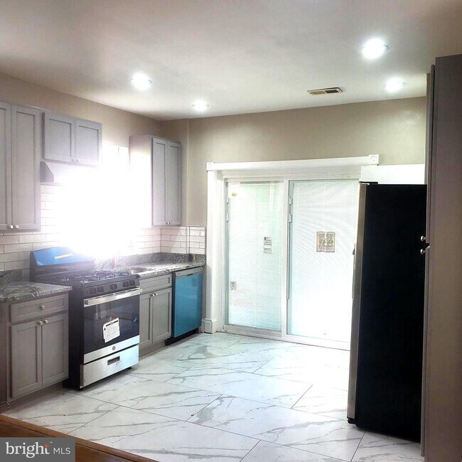 Building Photo - 1517 Beaver Heights Ln