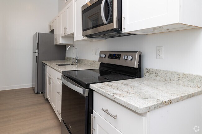 Estudio - 349 pies cuadrados - 936 N Calvert St