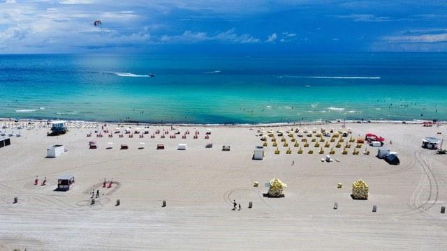 Foto del edificio - 1623 Collins Ave