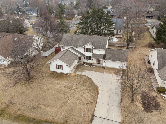 Building Photo - W6155 Aerotech Dr