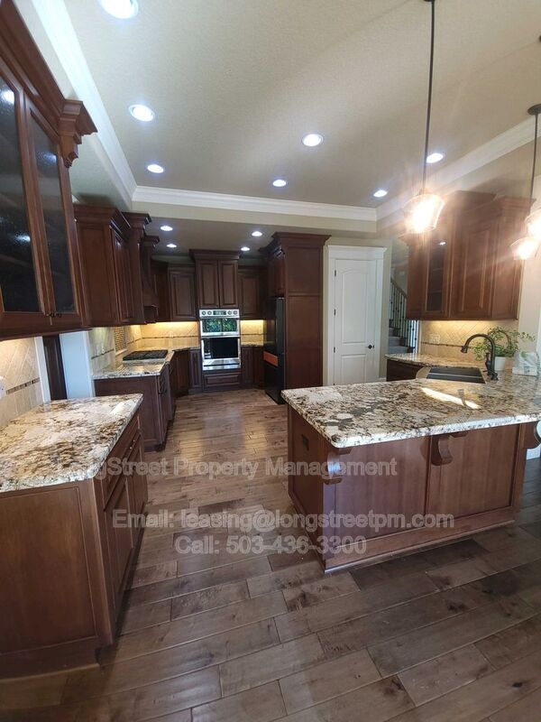 Foto del edificio - 9739 NW Henry Ct