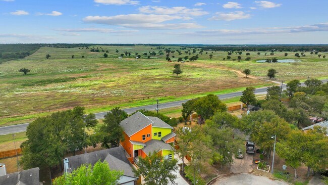 Foto del edificio - 124 S Mockingbird Cir