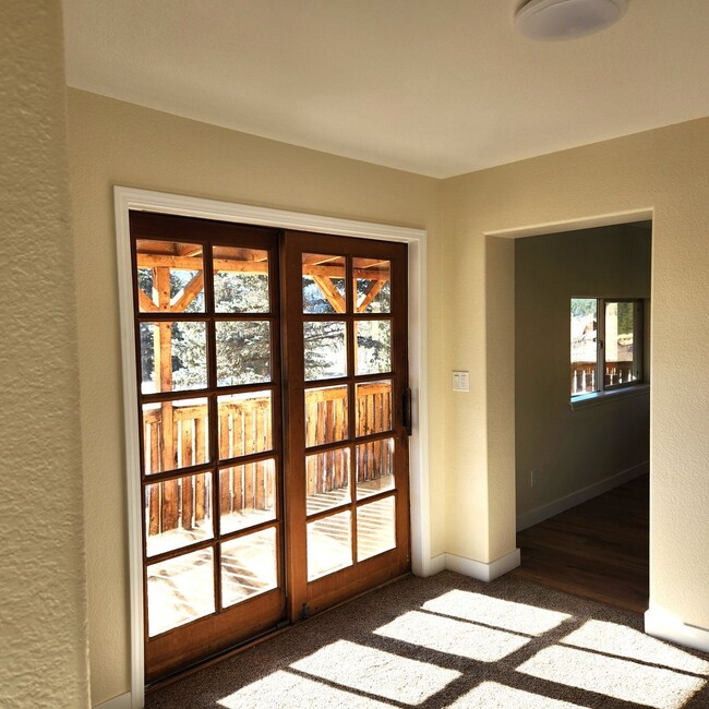 Building Photo - 2 BEDROOM 1 BATH LUXURY INSIDE 2 CAR GARAG...