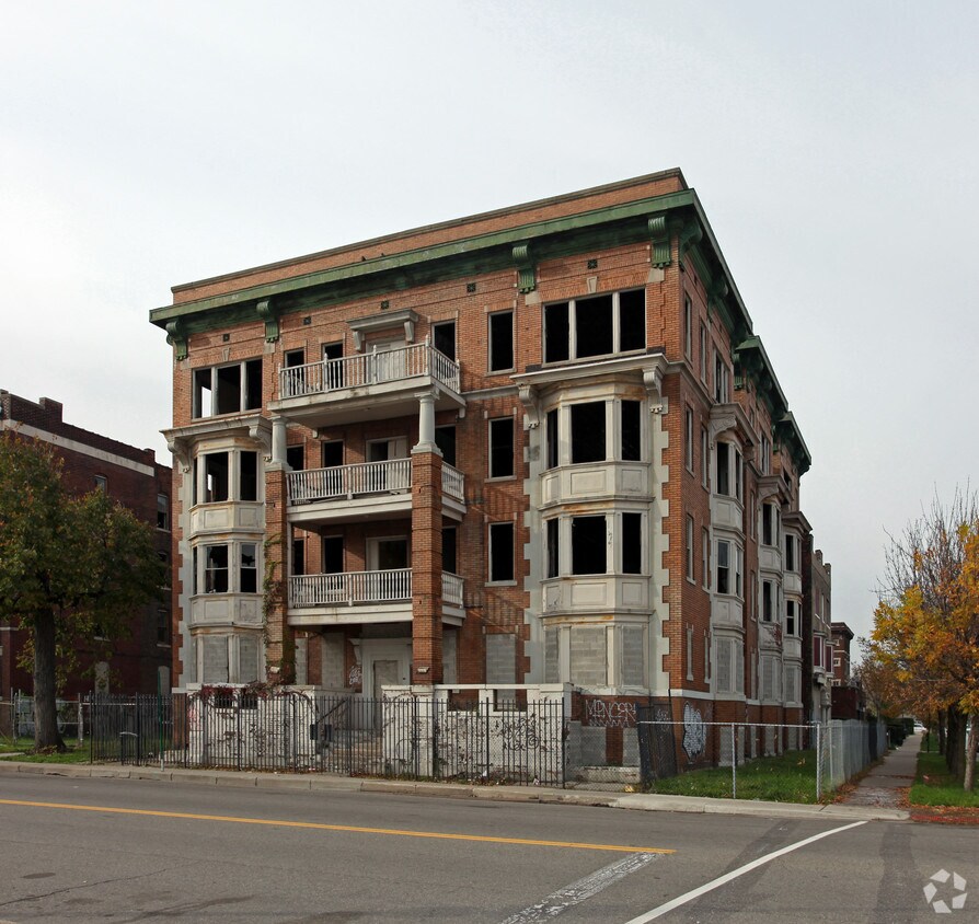 2457 - 2467 Cass Ave - 2457-2467 Cass Ave
