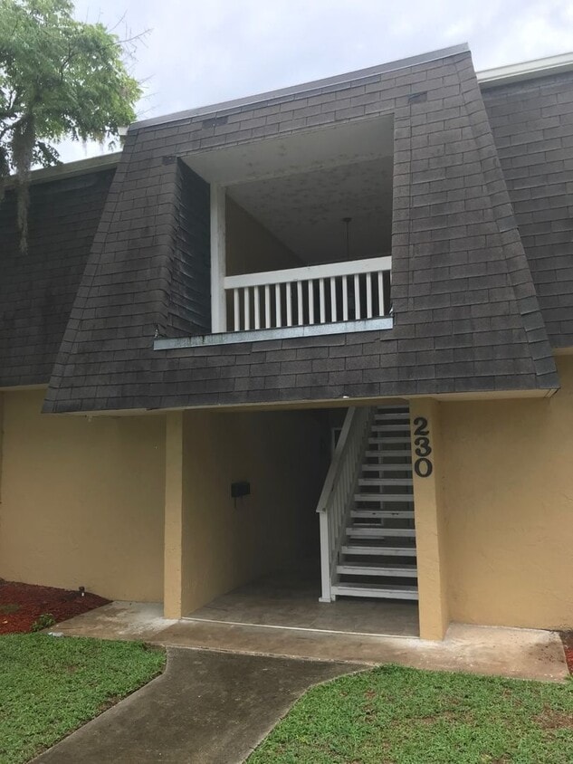 Primary Photo - Second Story Apartment