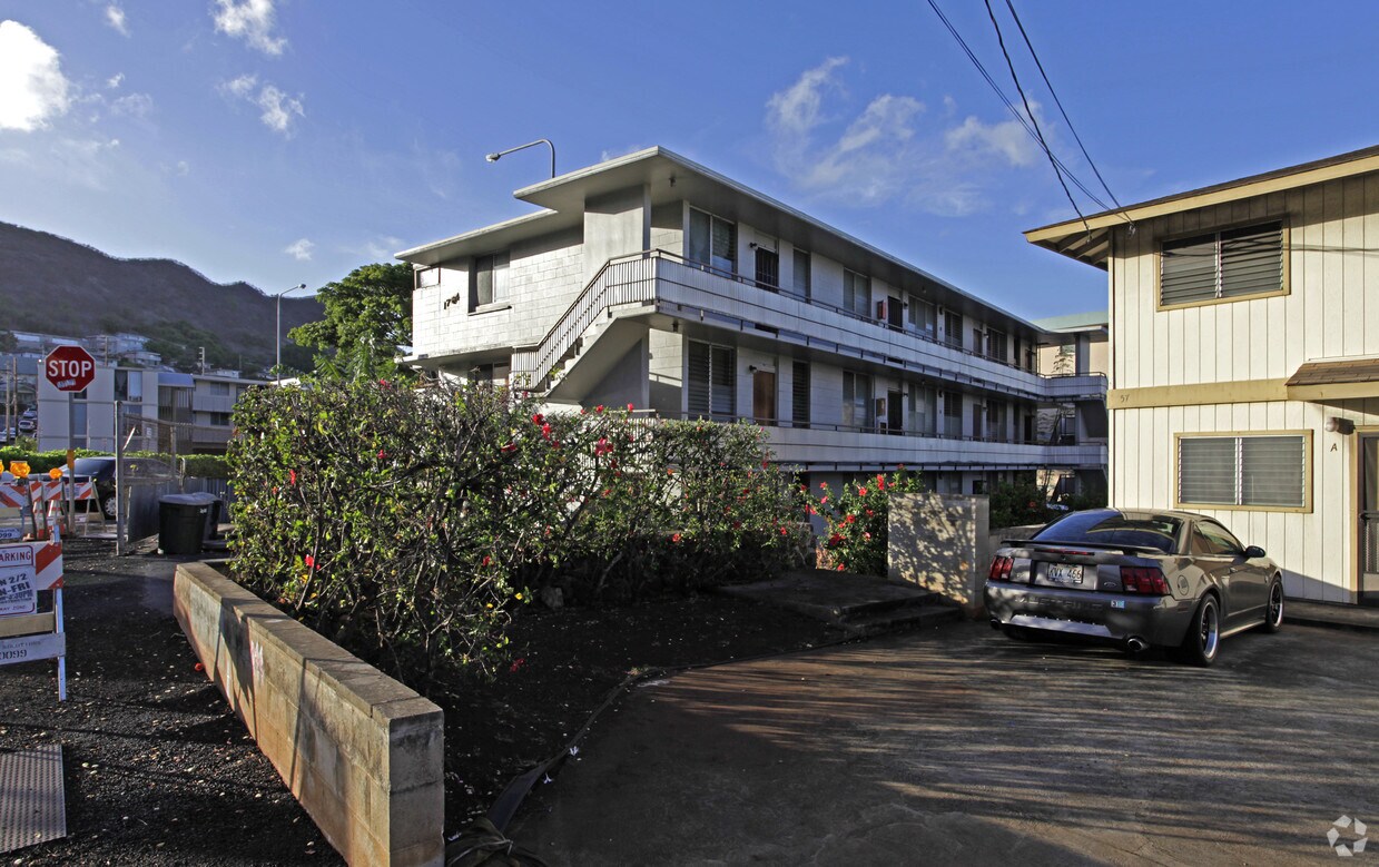 Primary Photo - 1764 Pali Hwy