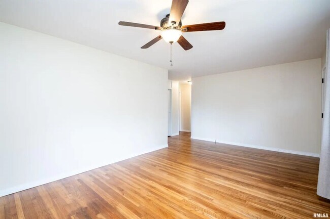 Foto del edificio - West Cindy Lane