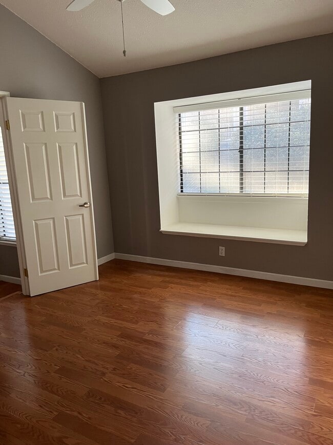 Building Photo - 3121 La Mancha Way