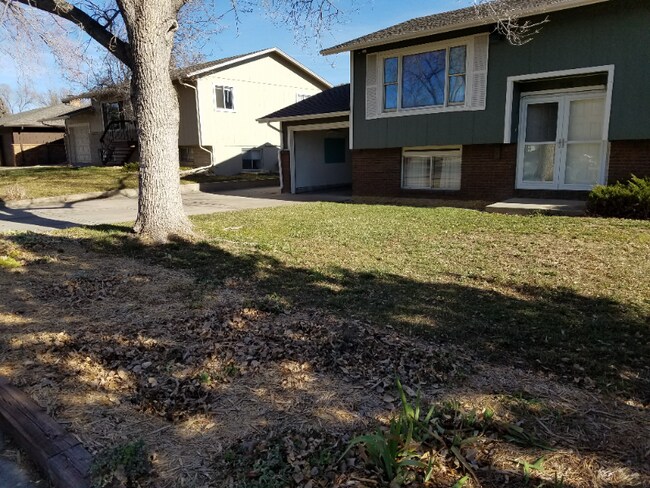 Building Photo - 1030 Timber Ln