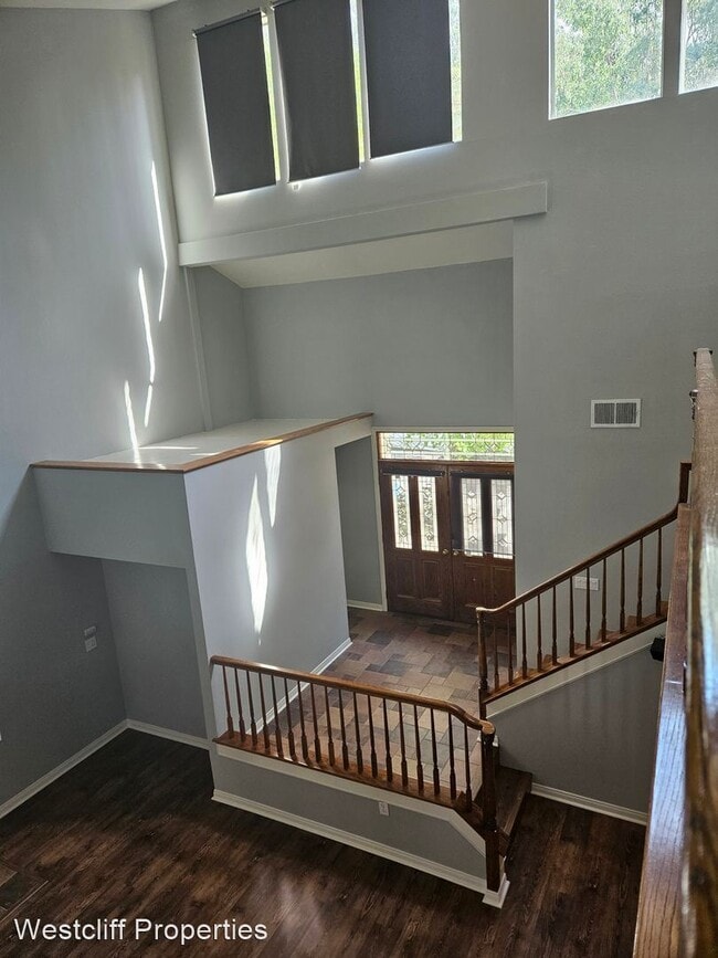 Building Photo - 4 br, 2.5 bath House - 24802 Forest Knoll Ln