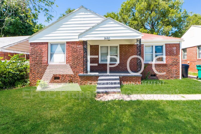 Foto principal - 2127 Hardin Dr