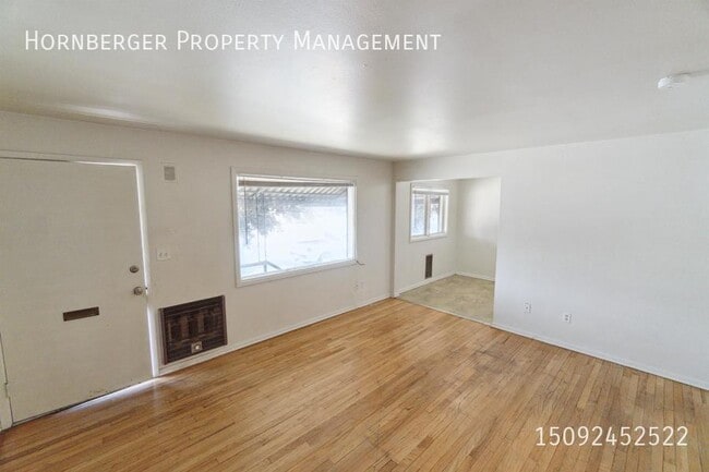 Building Photo - 1514 N Post St
