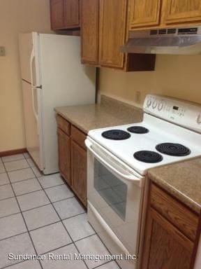 Building Photo - 204 Cottonwood Ct