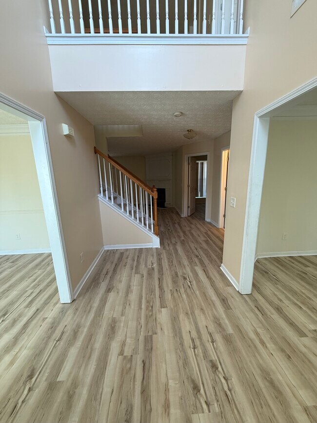 Foto del edificio - 4660 Duval Point Way SW