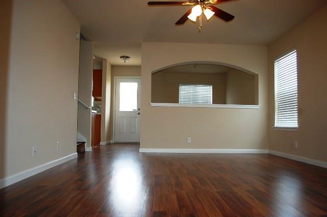 Building Photo - 205 Mitchell Dr