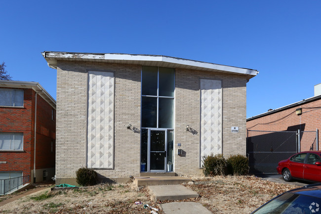 Primary Photo - 3817 Morganford Rd