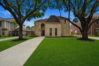 Building Photo - 20719 Castle Bend Dr