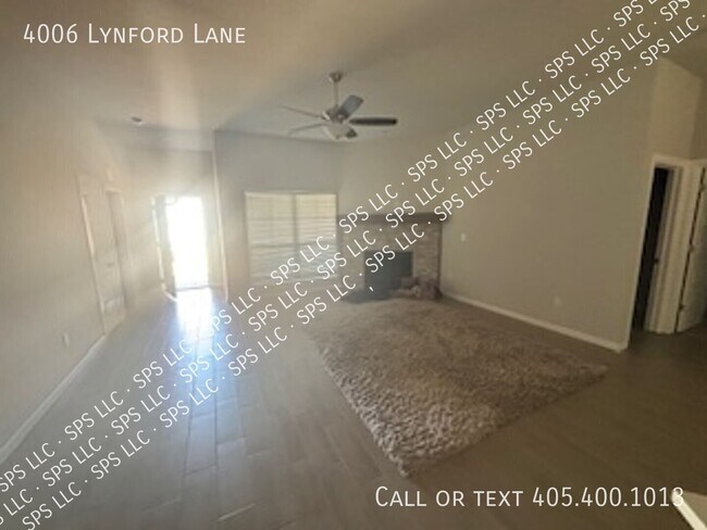 Foto del edificio - 4006 Lynford Ln