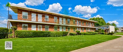 Building Photo - 794 Anderson Ave