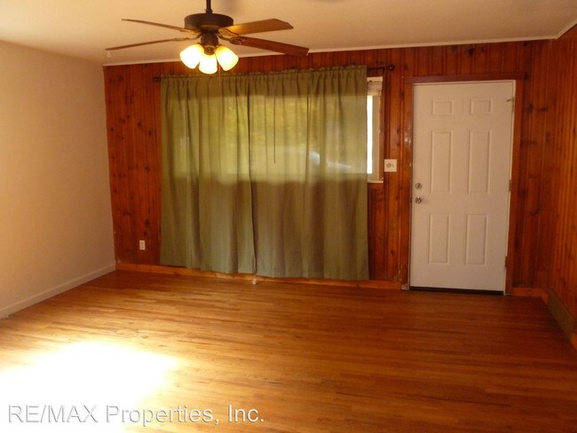 Building Photo - 3 br, 1 bath House - 1519 S Cascade Ave