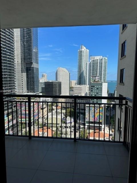 Foto del edificio - 999 Brickell Plaza