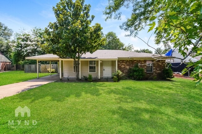 Building Photo - 6265 Shady Glen Cove