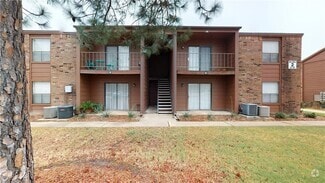 Building Photo - 904 University Oaks Blvd