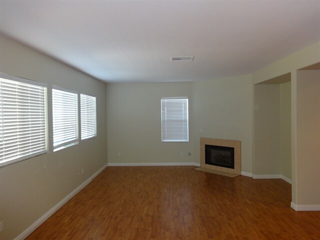 Building Photo - 8211 Ridgegate Ct