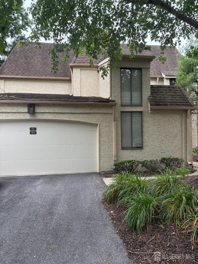 Building Photo - 92 Gate House Ln