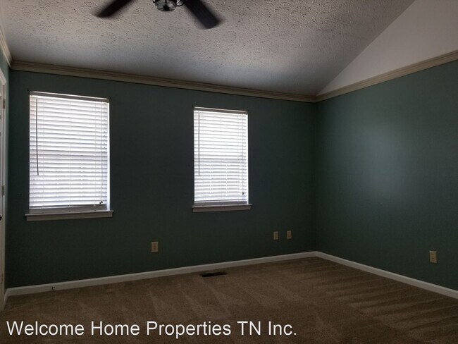 Building Photo - 2 br, 1.5 bath House - 153 Thistle Lane - 153