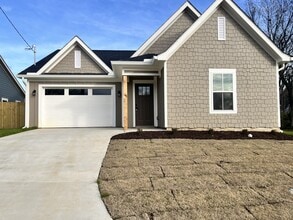 Building Photo - 121 Otis St