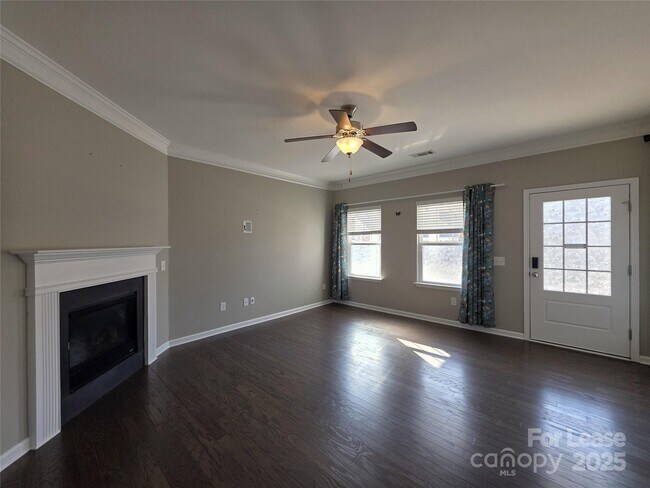 Foto del edificio - 3320 Keady Mill Loop