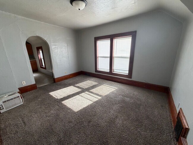 Foto del edificio - 3909 Orleans Ave